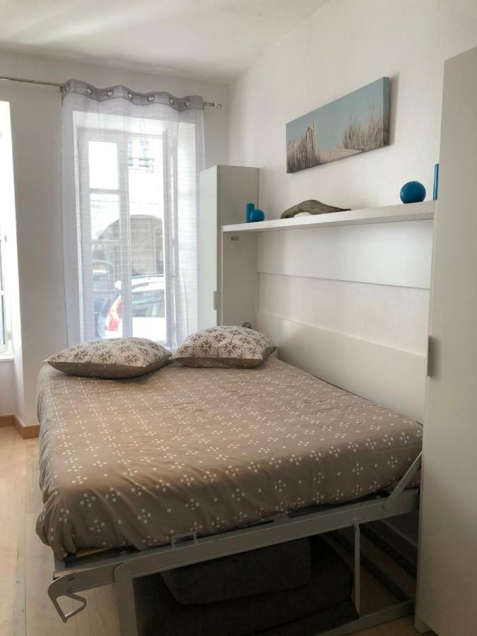 Studio Des Trois Ilets La Rochelle  Eksteriør billede